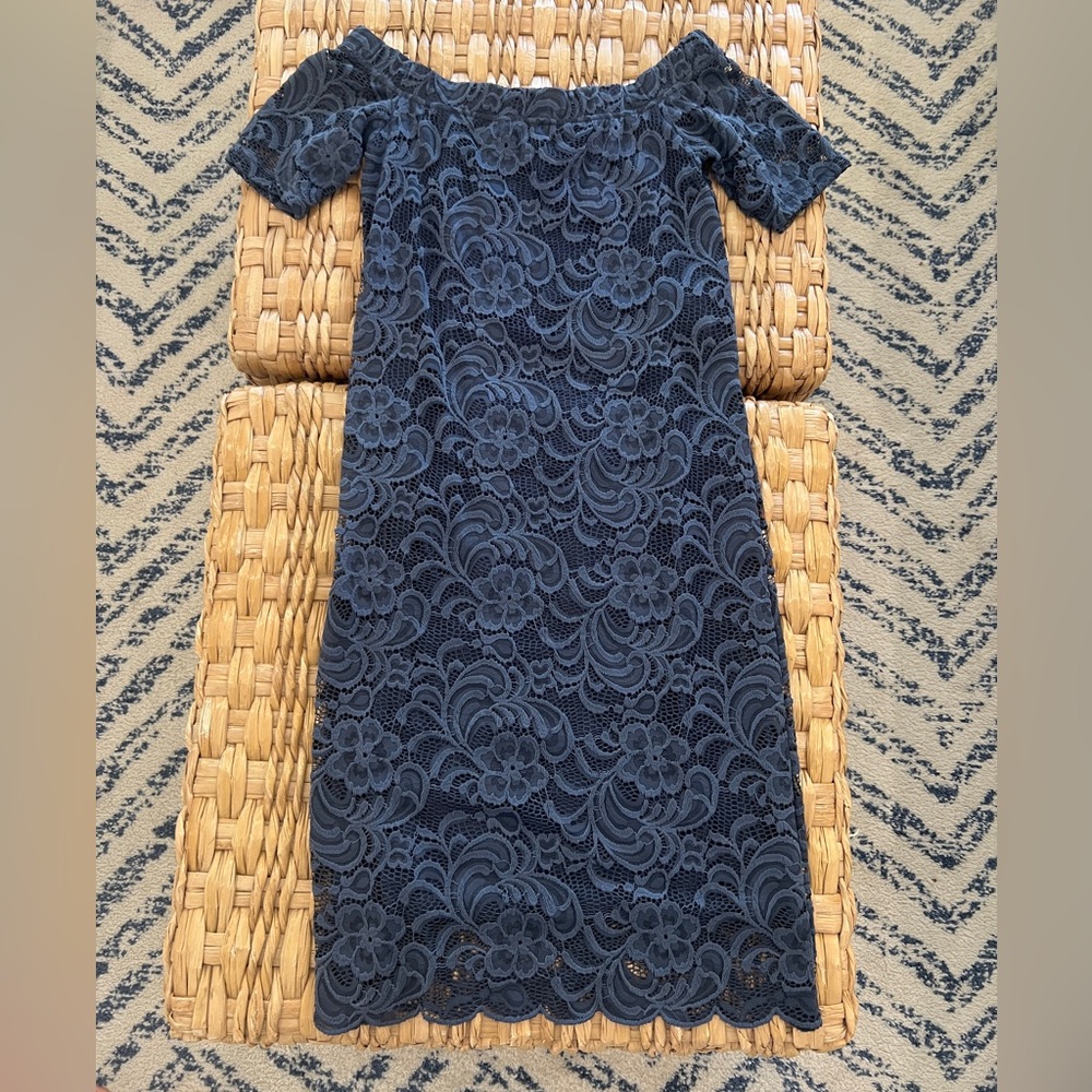 Versatile Maternity dress, off the shoulder